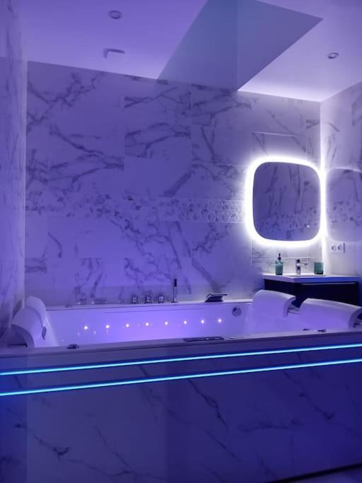 Maison Avec Jacuzzi - Louvres Proche Roissy Cdg - Paris Exterior foto